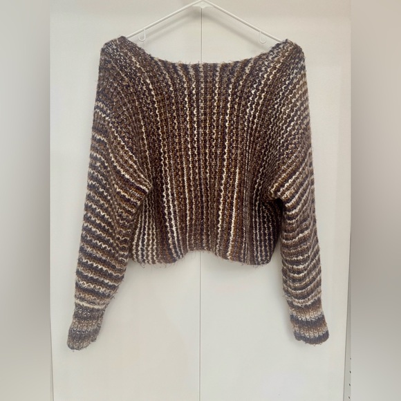 Urban Outfitters - Levy V Pullover - XS - Picture 3 of 4